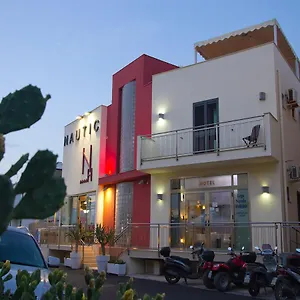 Hotel Nautic, LMP